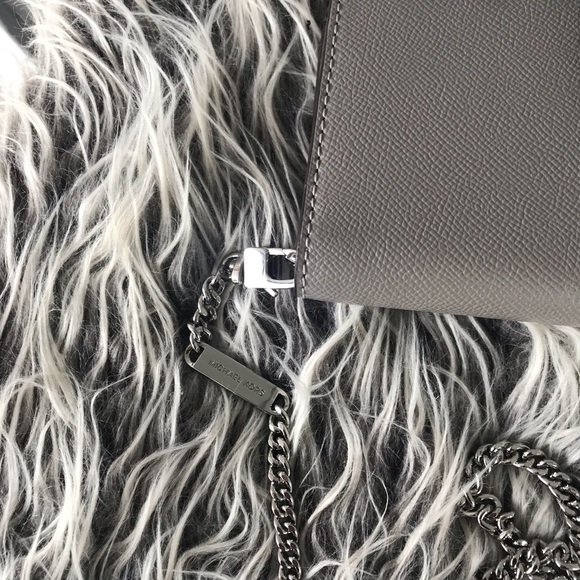 NWT Michael Kors Jet Set Phone Chain Crossbody - Picture 9 of 9